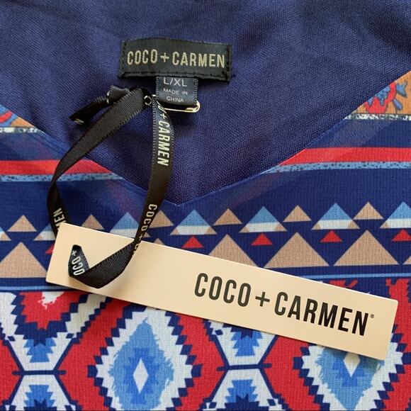 Coco & Carmen Top Blouse Siren Vibrant Print Short Sleeve Cold Shoulder L/XL NEW - Picture 3 of 13